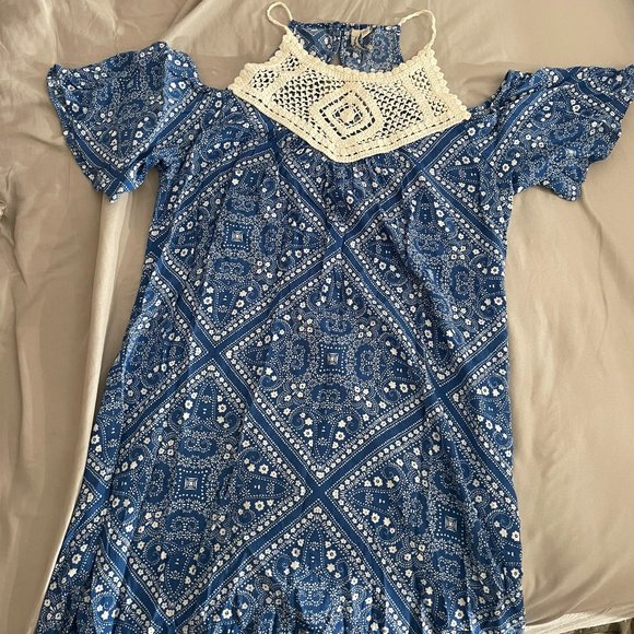 BLUE AND WHITE OFF THE SHOULDER DRESS - Picture 1 of 2